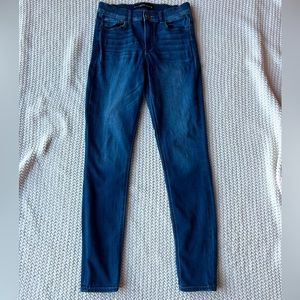 Express Skinny Jeans